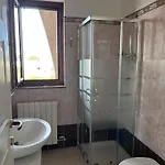 דירה Little House