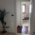 Little House דירה לצ'ה