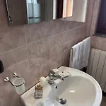 Apartament Little House